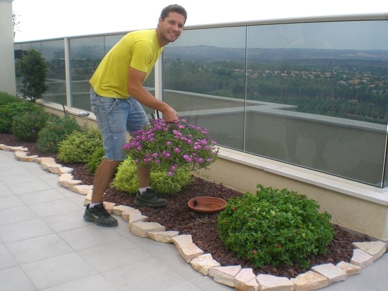 גינת גג בצור יצחק