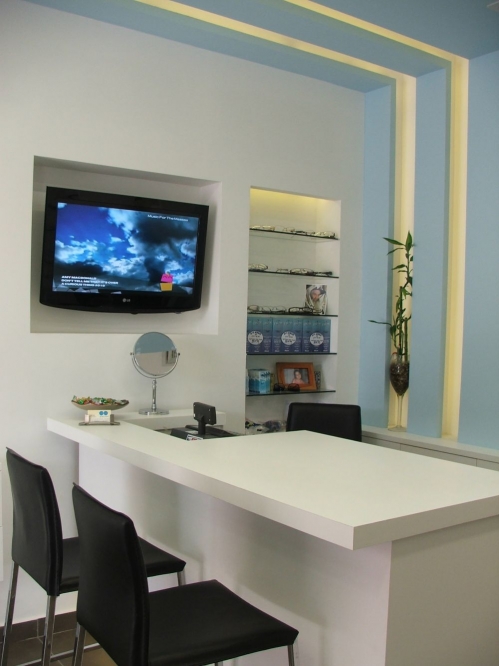 חנות אופטיקה