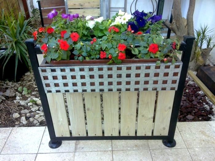 עבודות יד מעץ ומתכת