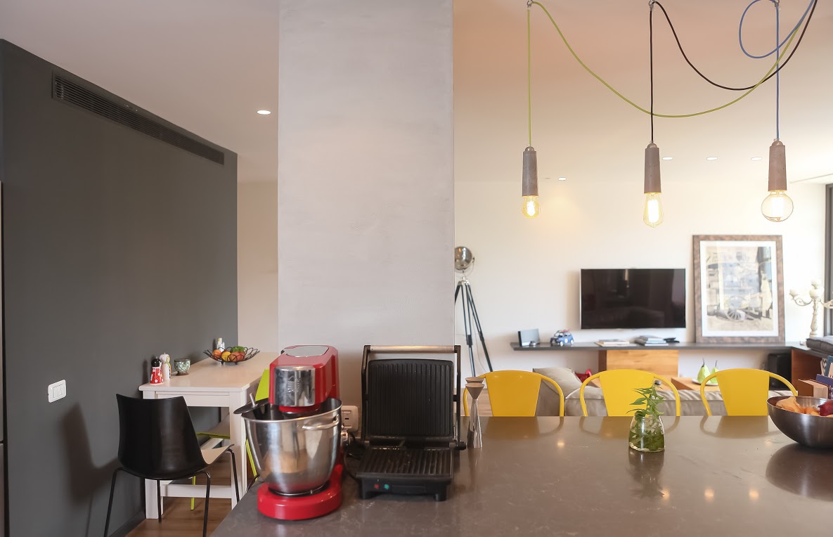 ××¨ ××©××× ×¢× ××¡×××ª ×¦×××××.