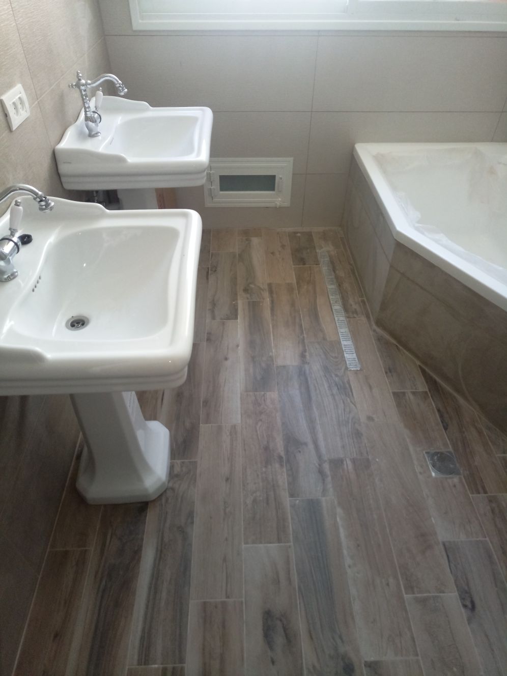 שיפוץ חדר אמבטיה ושירותים