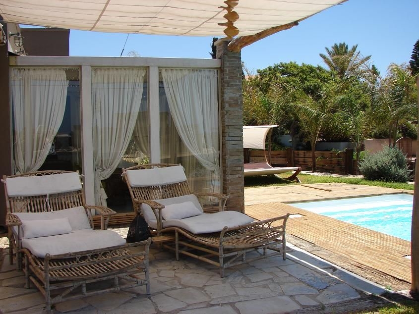 וילה בקיסריה