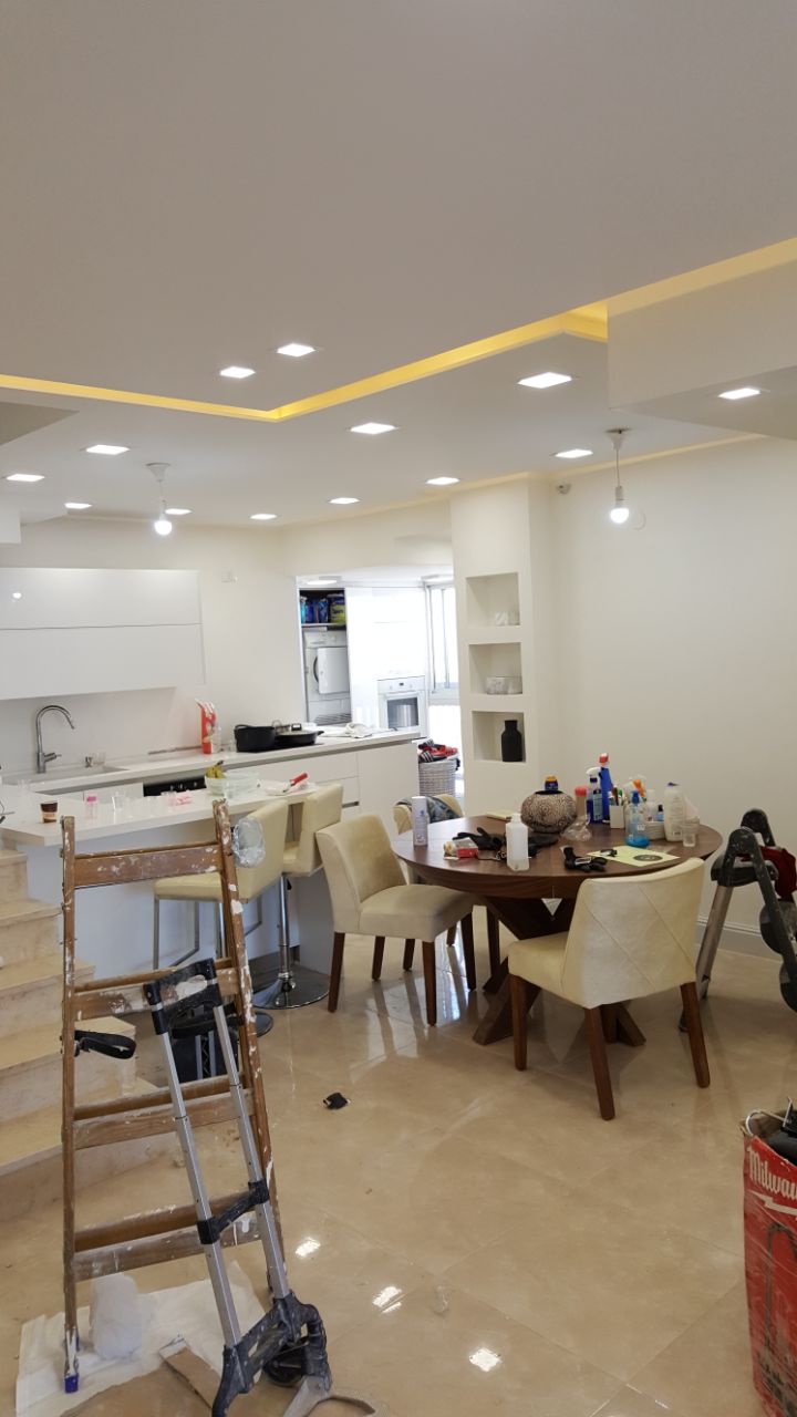 שיפוץ בדירה