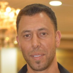 עווני חמדייה - אינסטלטור , תמונת פנים