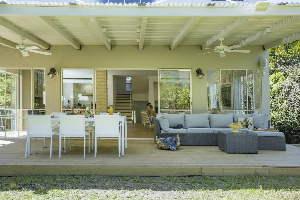 ×¤×¨×××× ××¢×¥ ××××¨