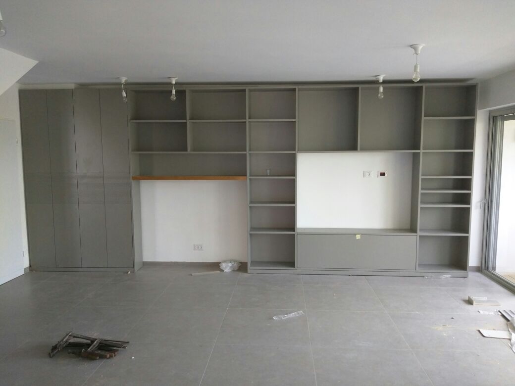 תוספת בניה על הגג ושיפוץ כללי בבית