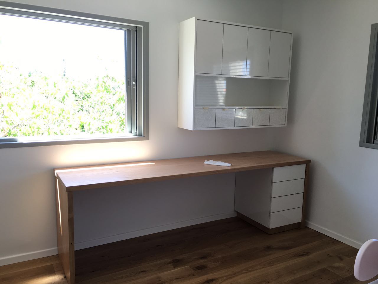 תוספת בניה על הגג ושיפוץ כללי בבית