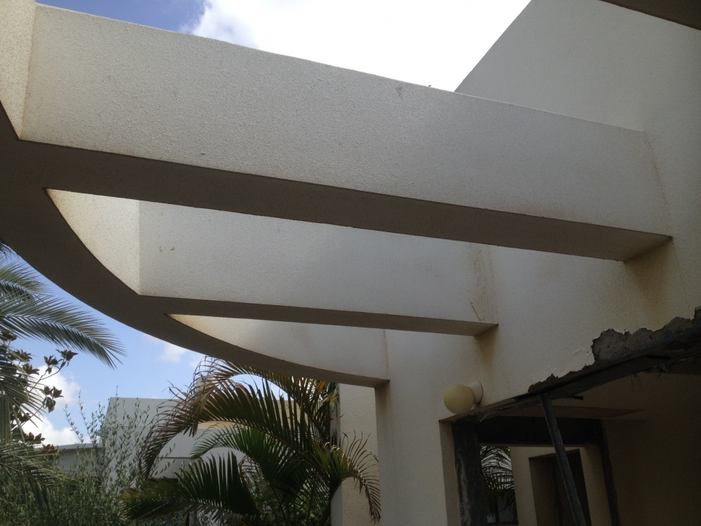 סגירת מרפסות ושיפוץ כללי