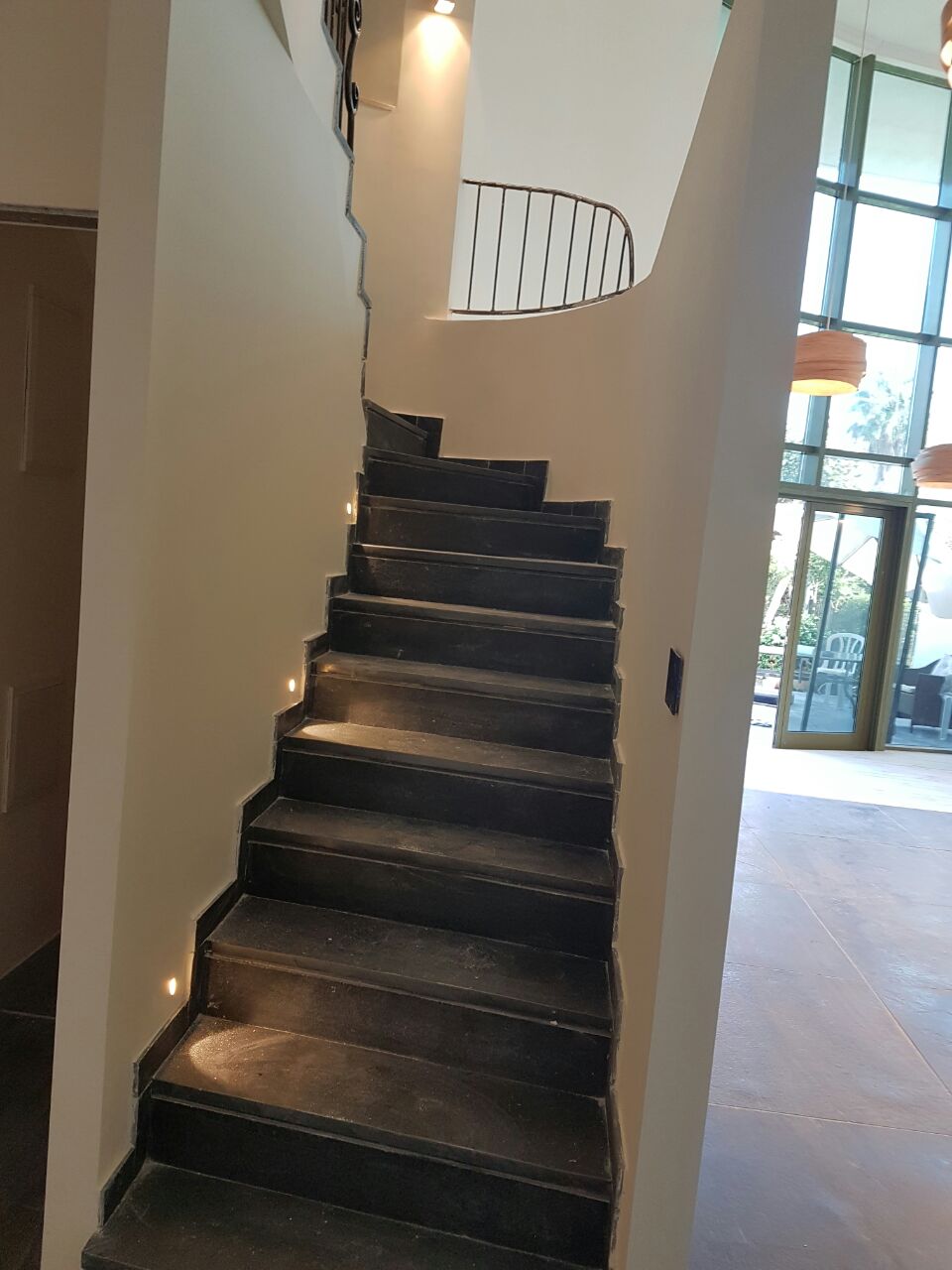 שיפוץ מלון "סילאנד" דירות נופש