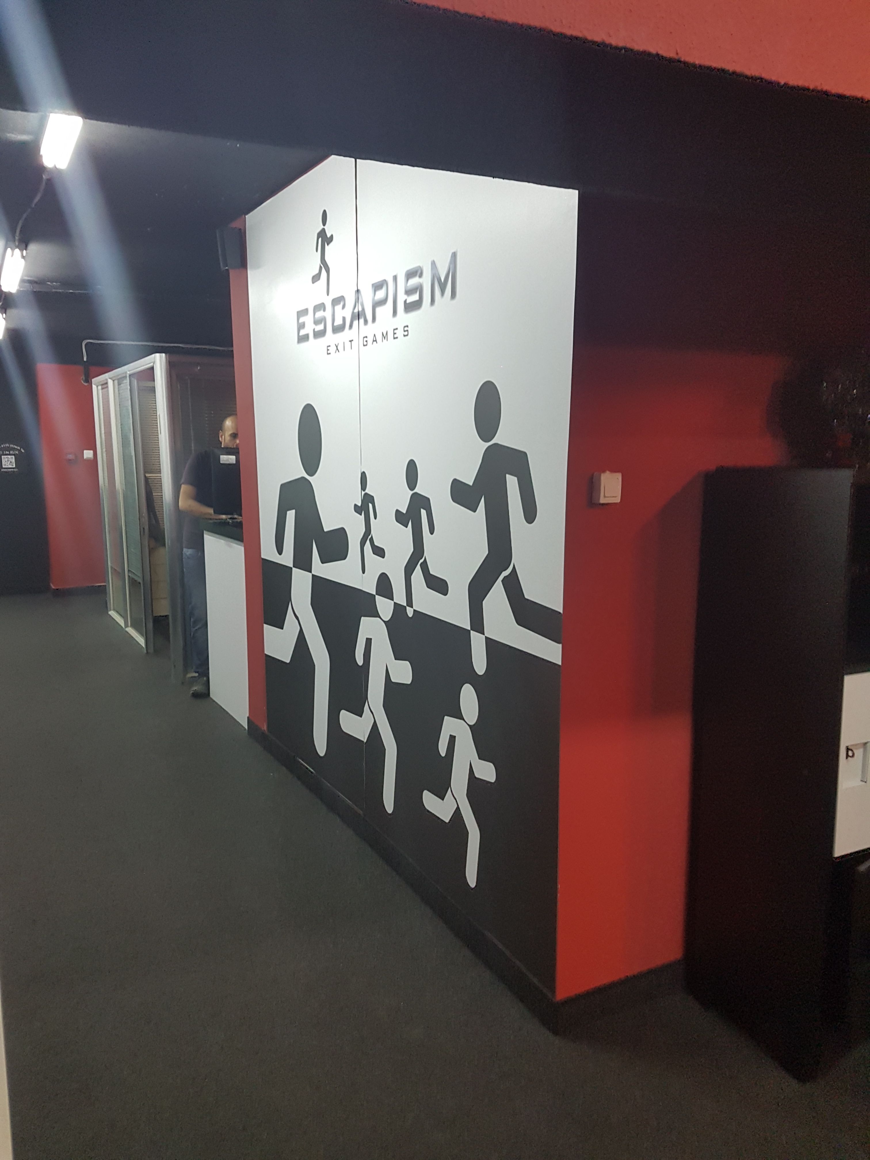 שיפוץ והקמת מתחם של אסקייפ רום 250 מ"ר