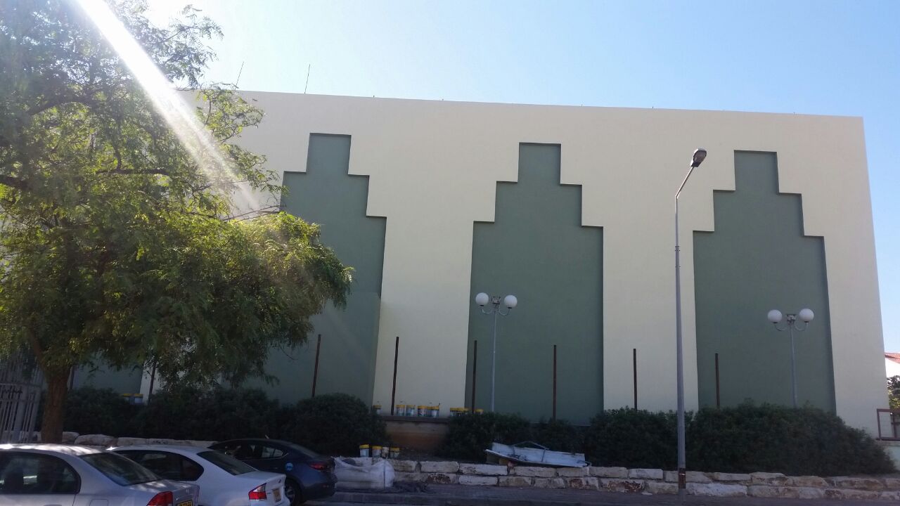 פרוייקט שיפוץ להיכל ספורט