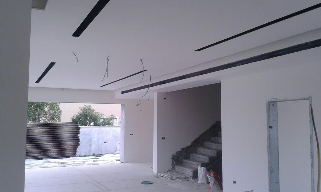 צילום מעבודה של מקסים שטרנשטיין