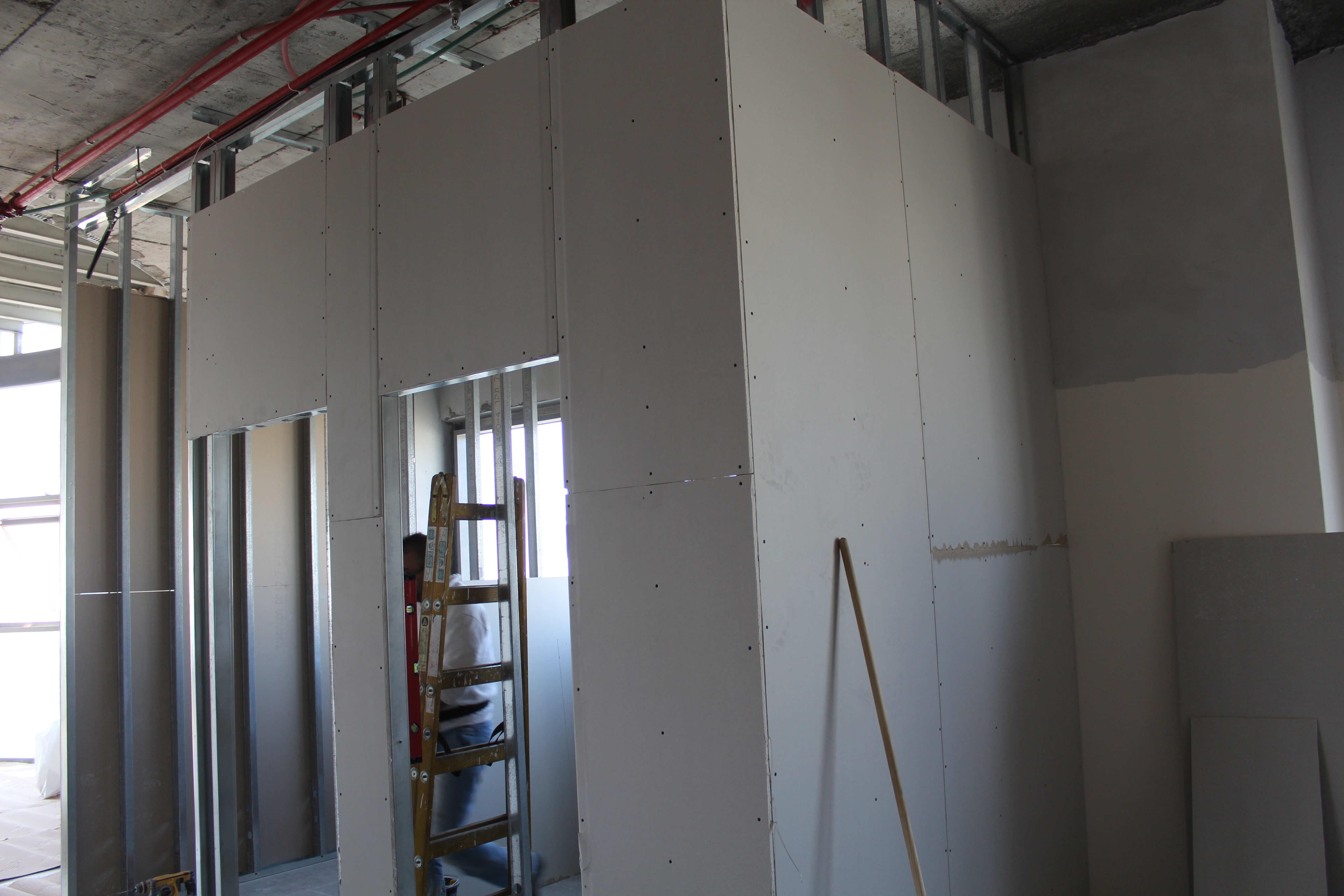 שיפוץ בניין