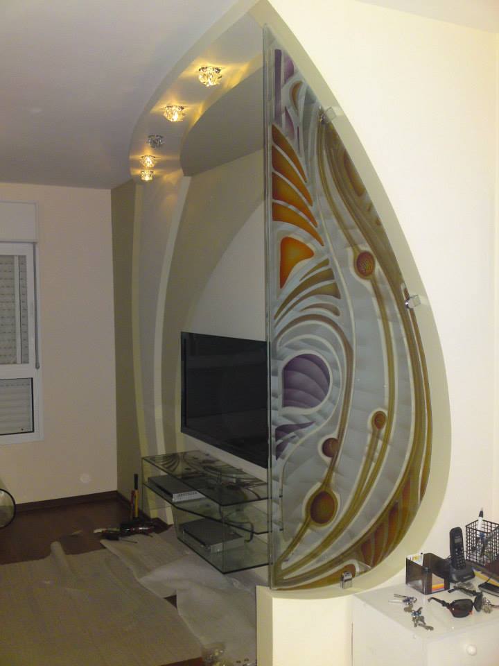 עבודות זכוכית מיוחדות