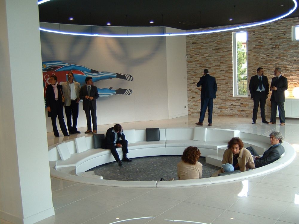 אולם תצוגה OTTAVIANI