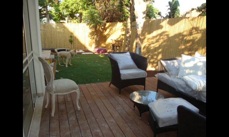 צילום מעבודה של סער עדני