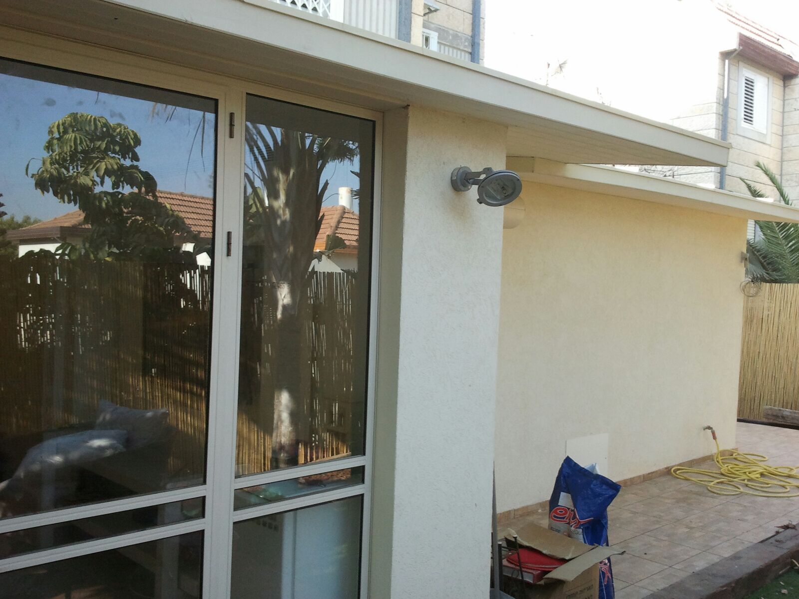 בניית יחידת דיור ושיפוץ בית פרטי