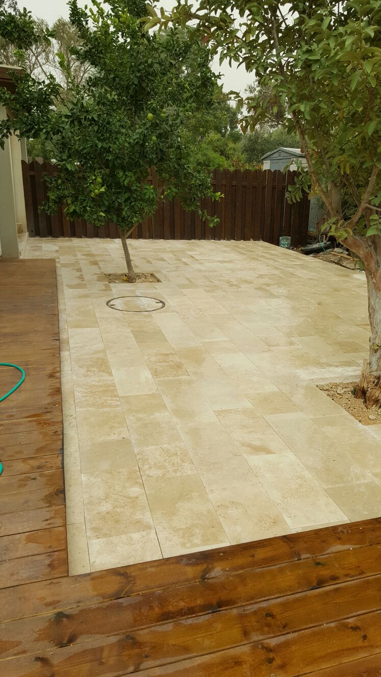 ריצופי חוץ, חיפויי קיר ודקים