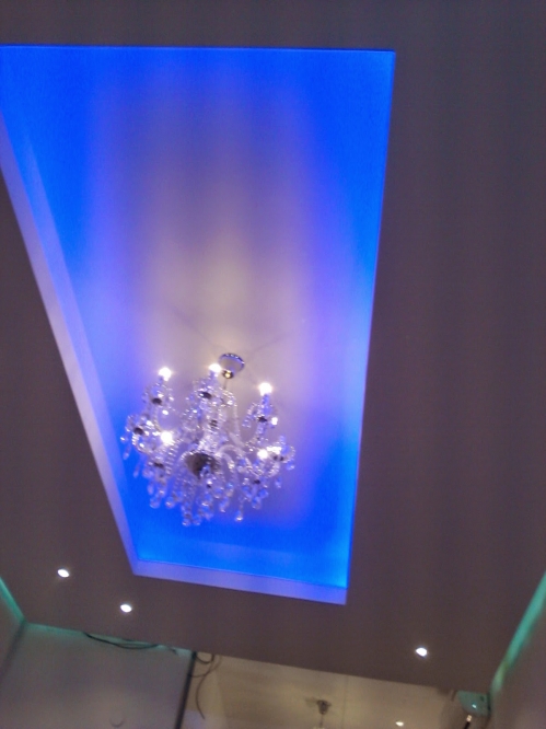 הנמכת תקרה מרחפת מגבס