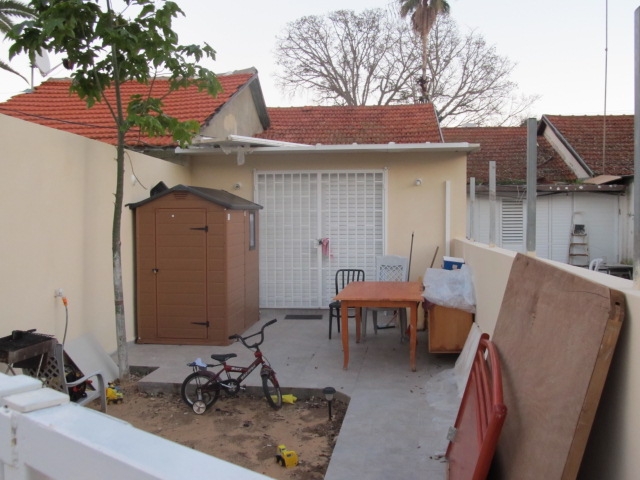 בית קרקע ועבודות פיתוח