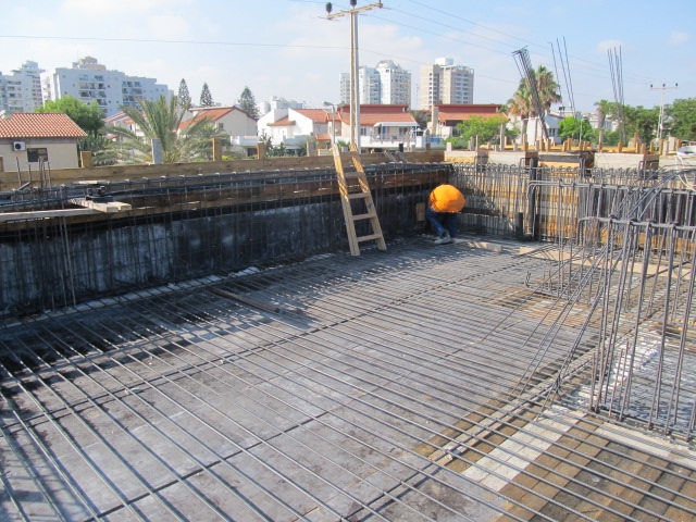 תוספת בנייה