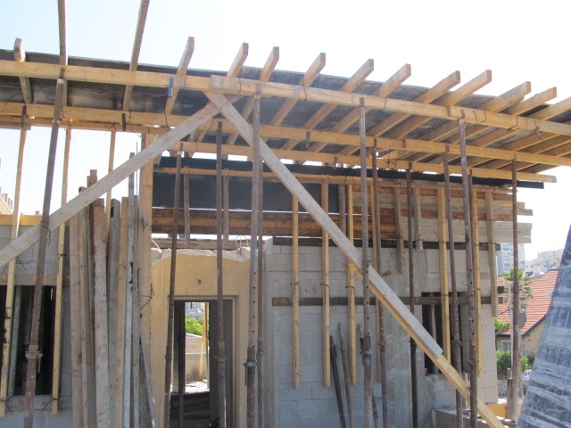 תוספת בנייה