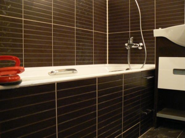 אמבטיות וחדרי שירותים