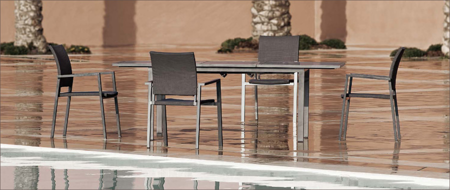 צילום מעבודה של אואזיס