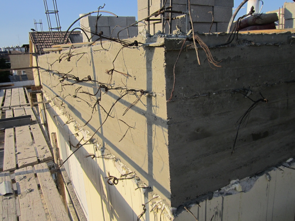 תוספת בניה על גג