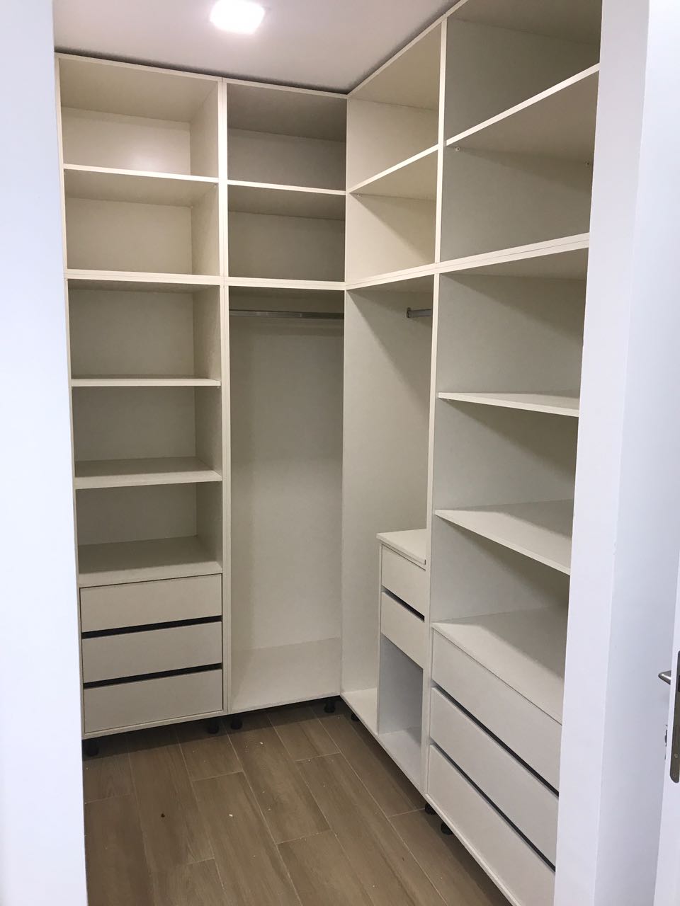 צילום מעבודה של 3א נגרות