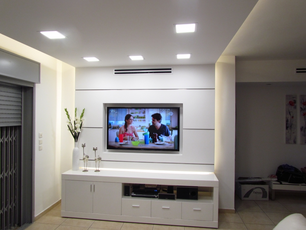 עבודת גבס מורכבת בסלון