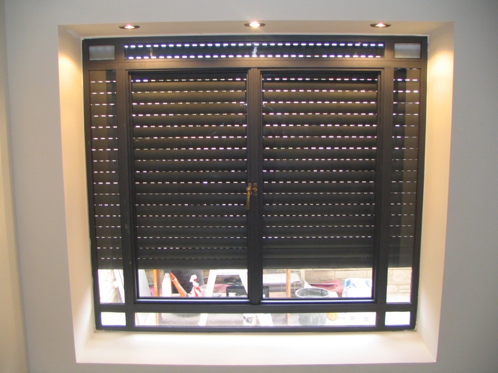 אלומיניום ותריסים חשמליים