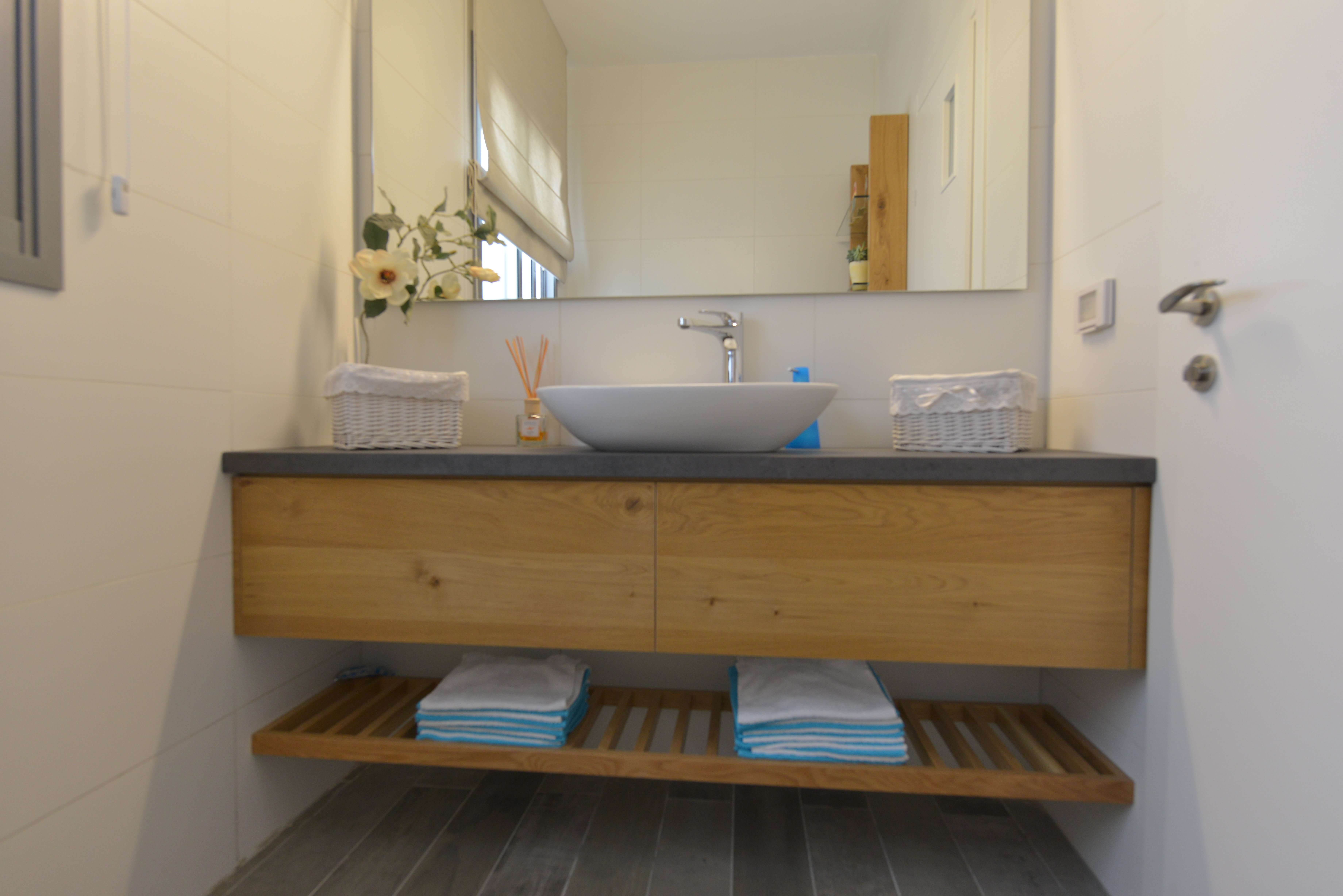 צילום מעבודה של סטודיו PAU