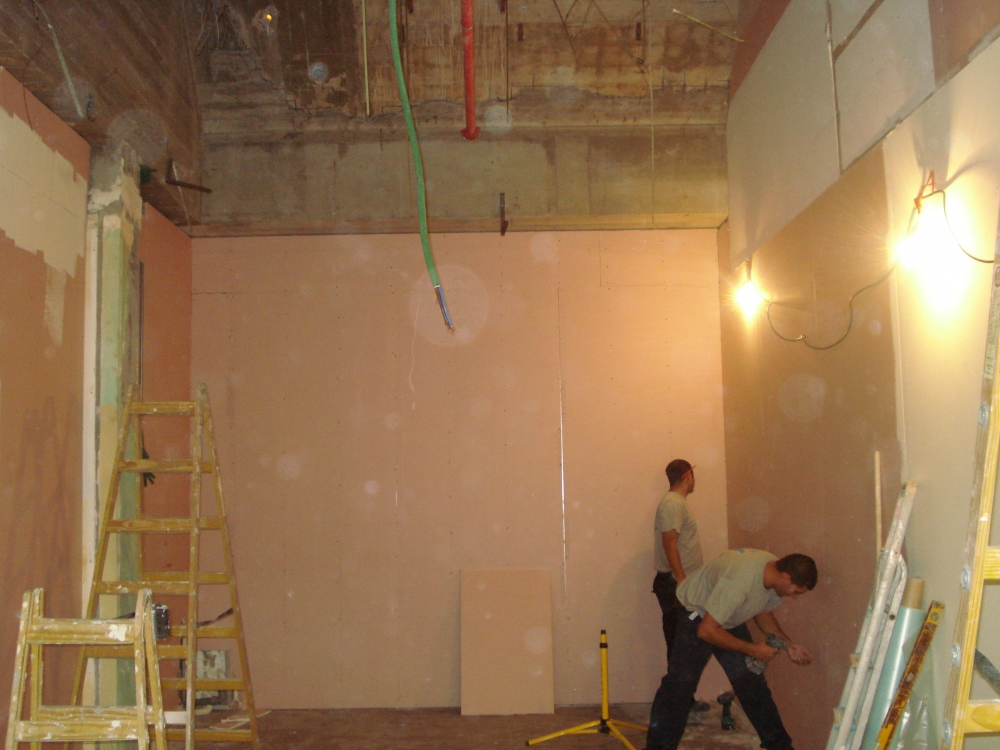 שיפוץ חנות "כיופית" ים המלח