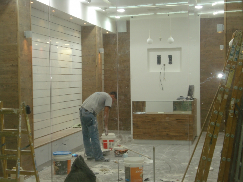 שיפוץ חנות "כיופית" ים המלח