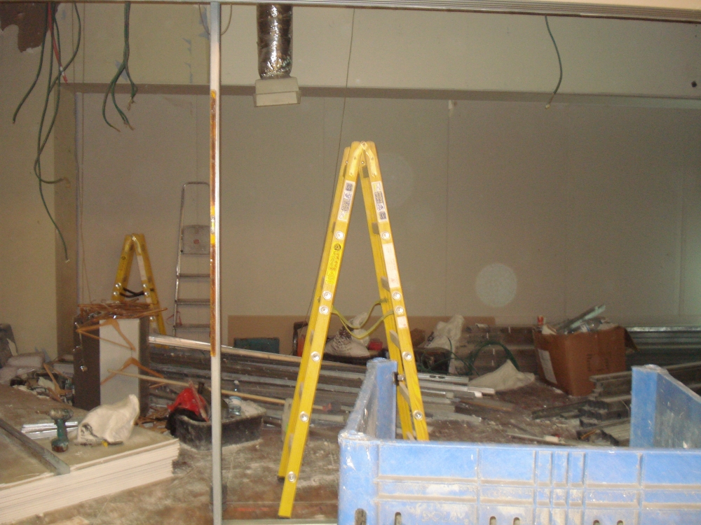 שיפוץ לחנות בגדים באשדוד