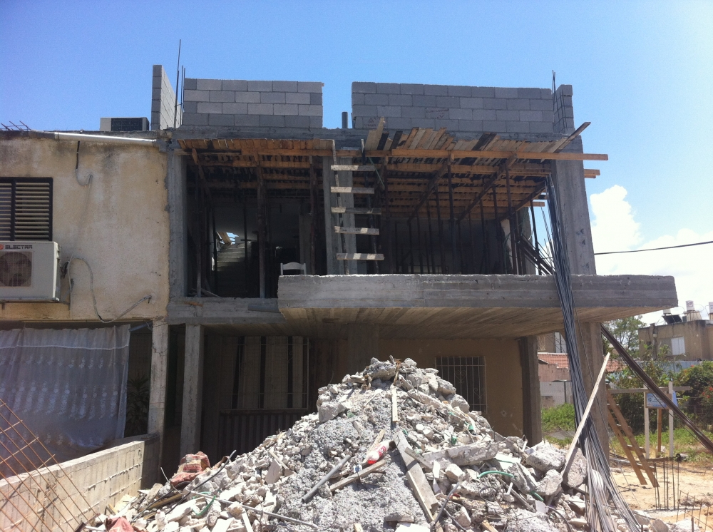 תוספת בנייה ושיפוץ כללי