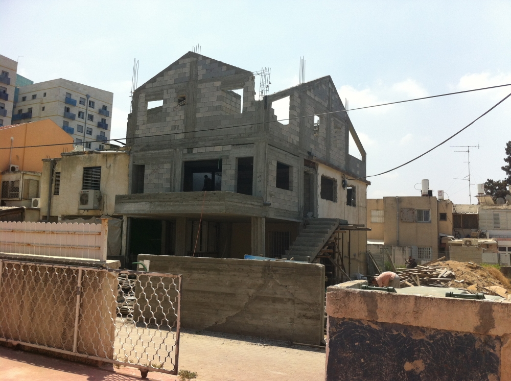 תוספת בנייה ושיפוץ כללי