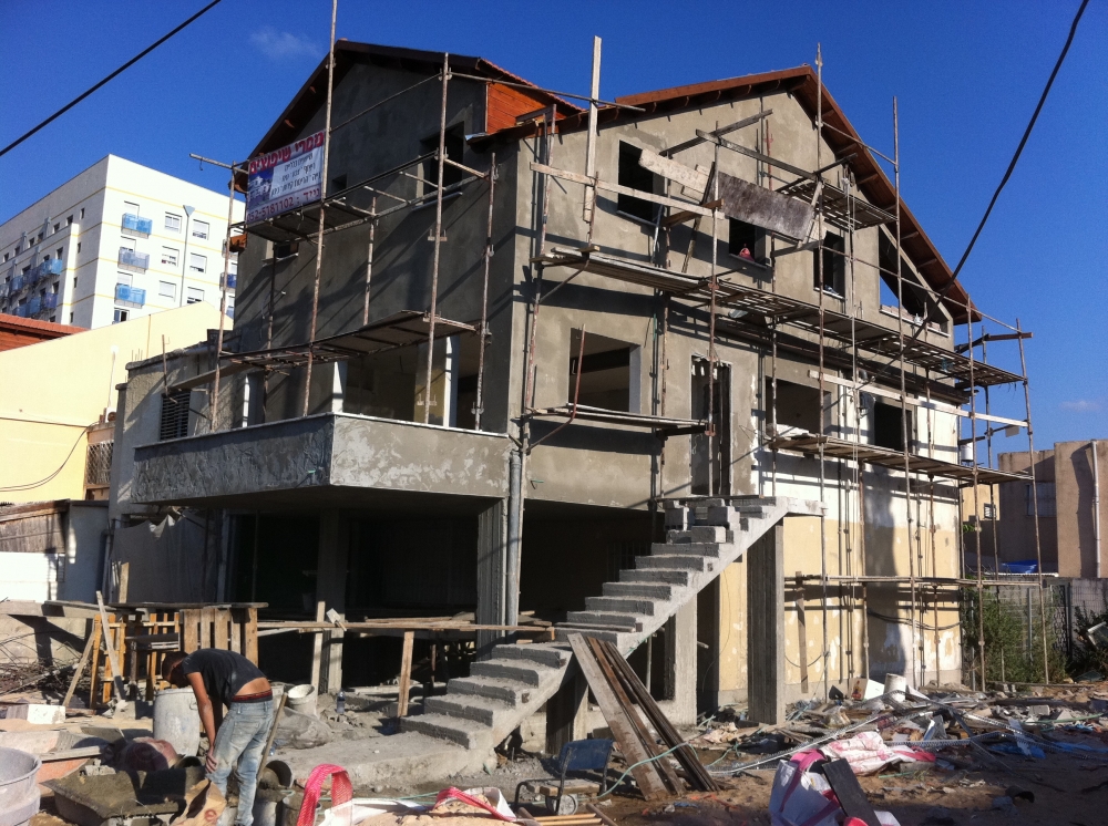 תוספת בנייה ושיפוץ כללי