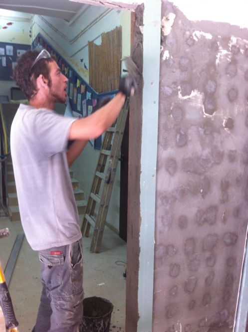 הקמת שירותים בבית ספר