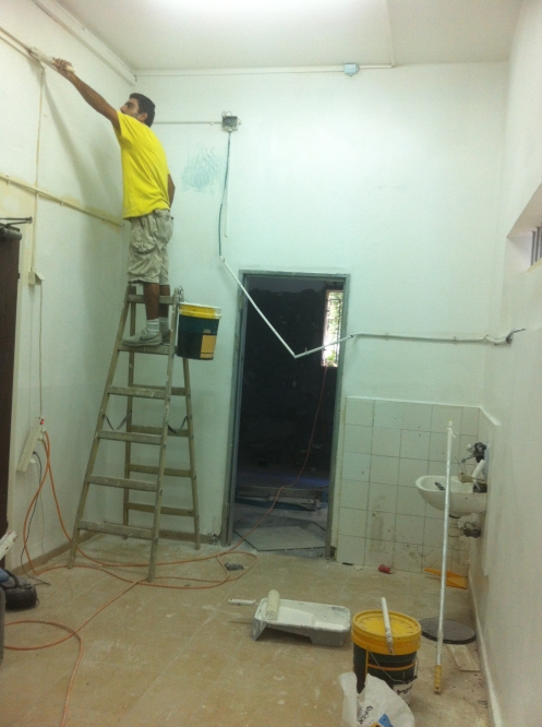 הקמת שירותים בבית ספר