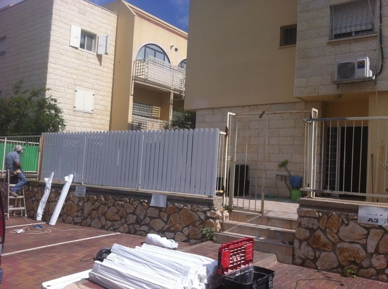 גדר, תיקונים וצבע