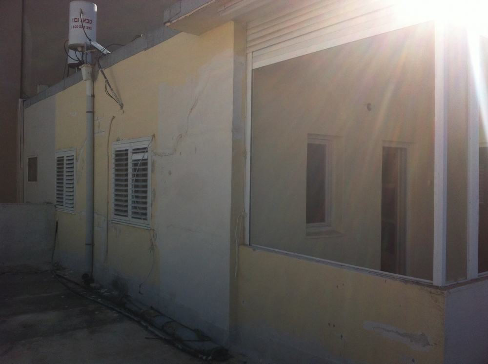 עבודת צבע - פנים וחוץ