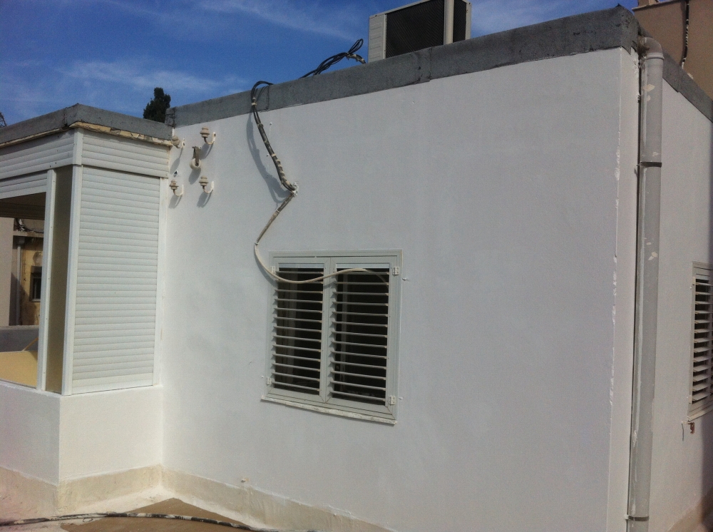 עבודת צבע - פנים וחוץ