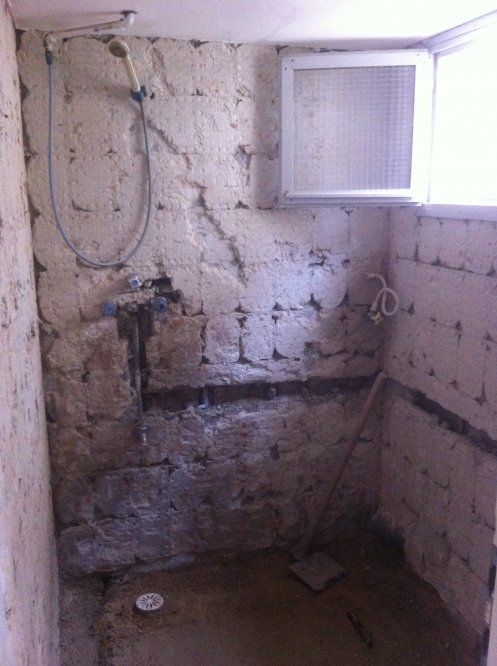 שיפוץ חדרי מקלחת וצבע