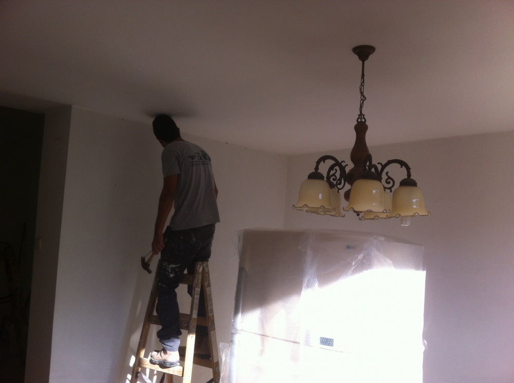 שיפוץ חדרי מקלחת וצבע