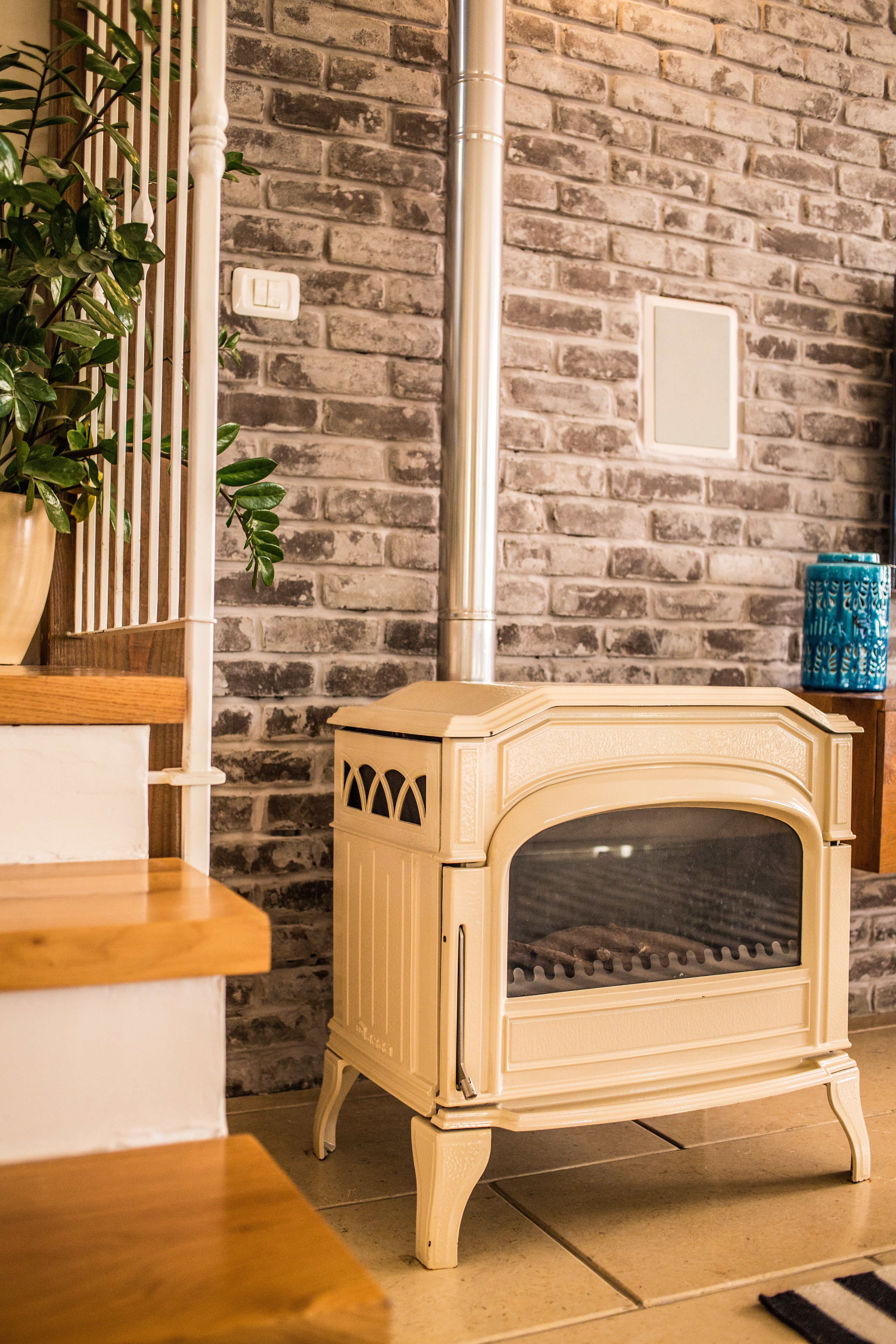 ×§××× ××