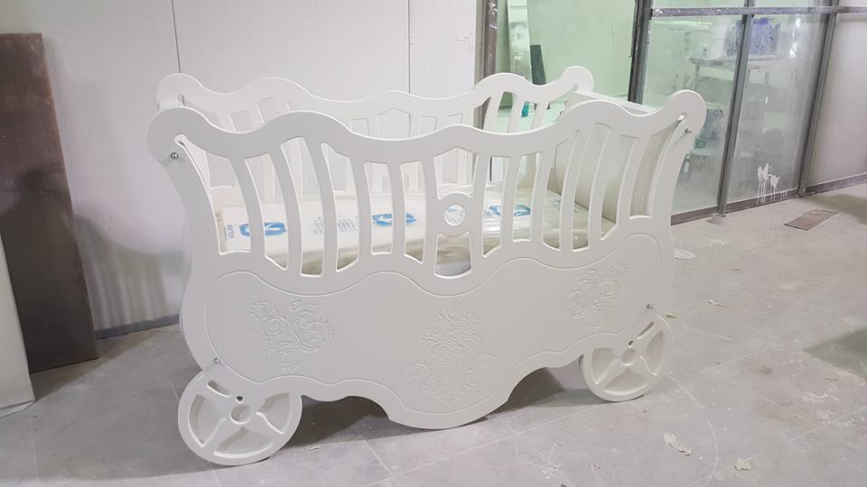 ריהוט ומטבחים