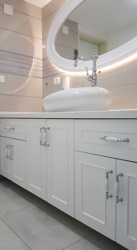 ריהוט ומטבחים