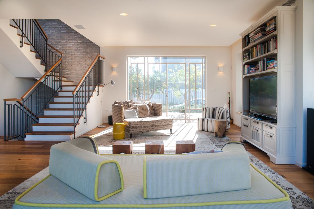 ×××¨×××ª ××©×××× ×¢× ×¢×¥